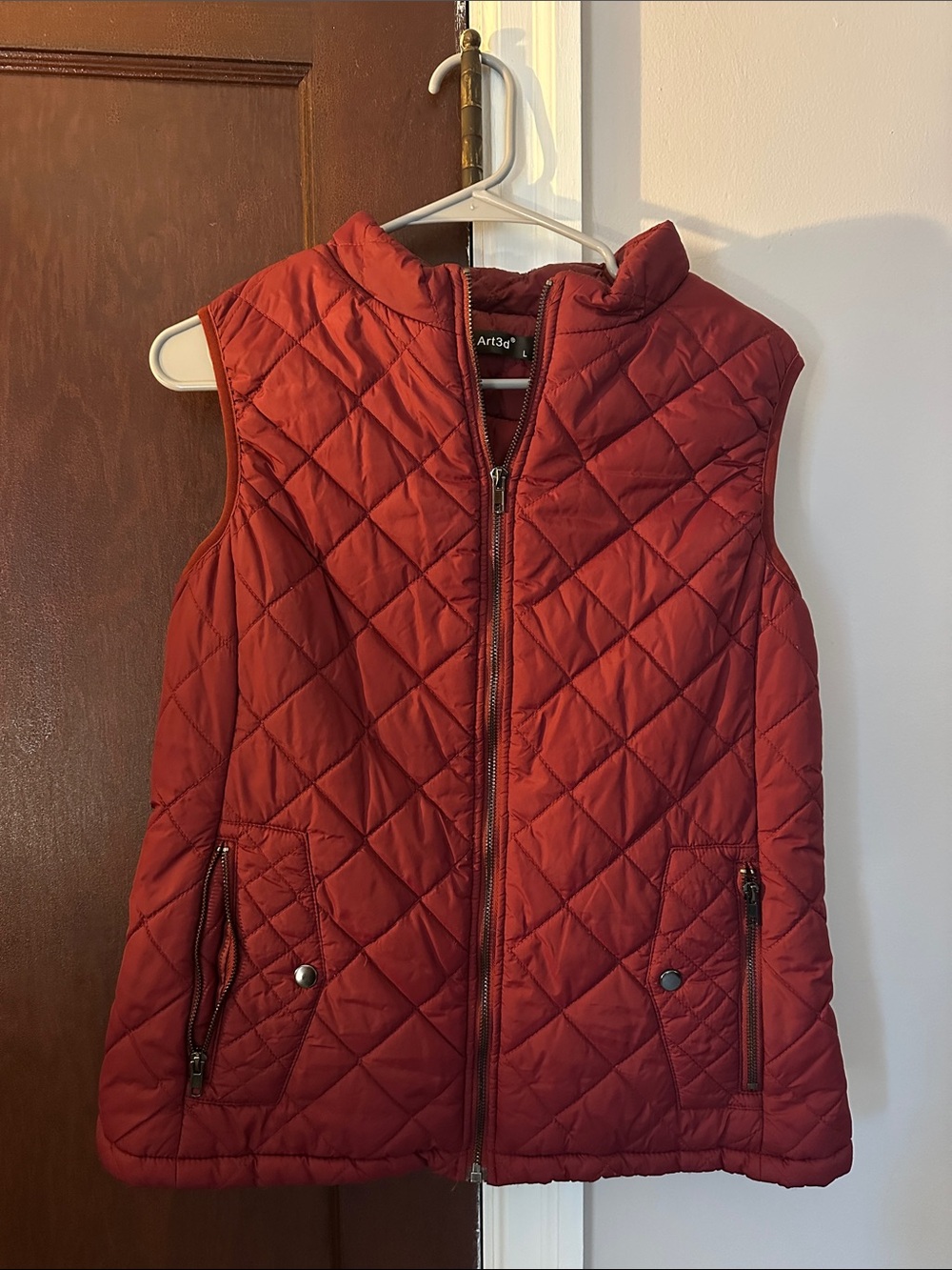 Red puffy vest Art3d